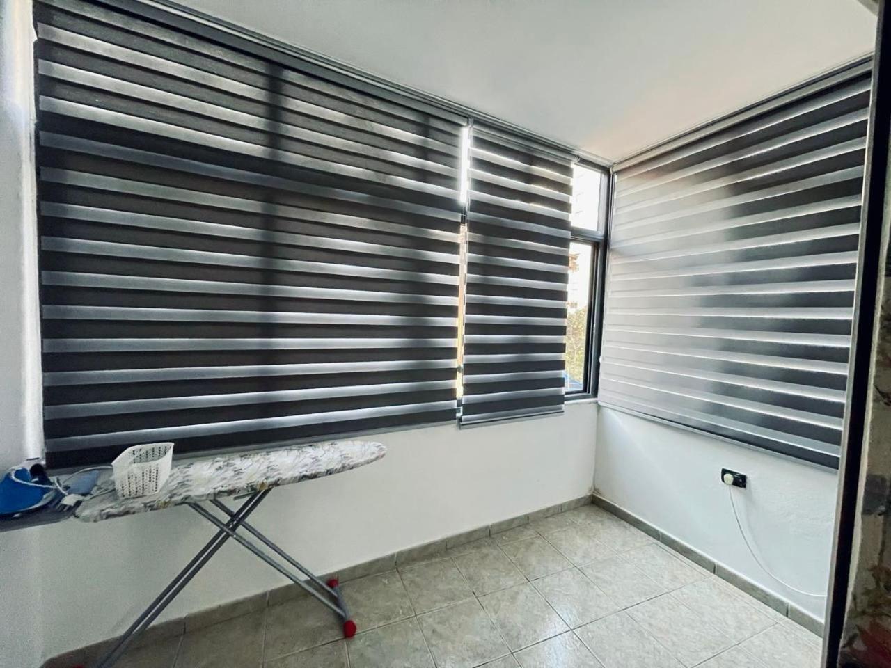 Top Central Apartment Tirana Exterior foto